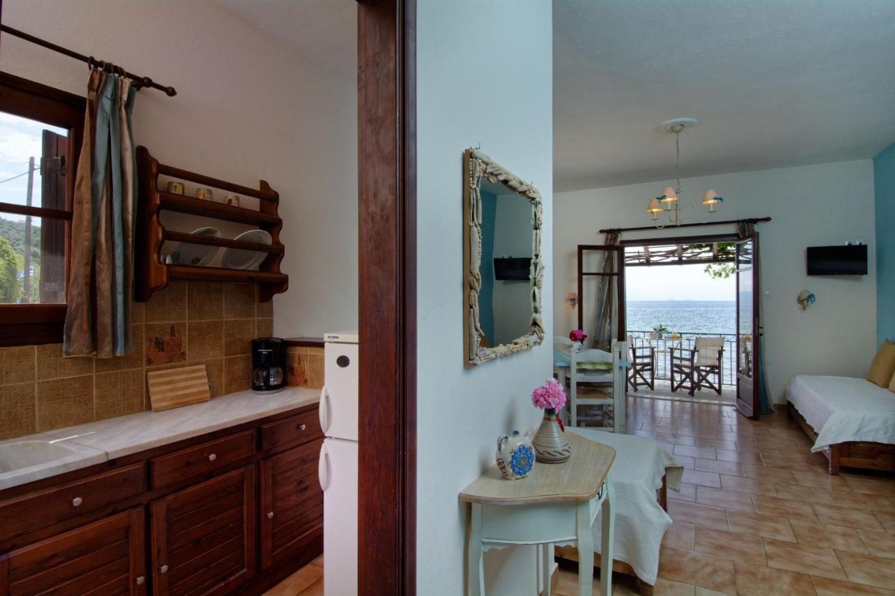 Iro Family Apartments Pelion レフォカストロ エクステリア 写真