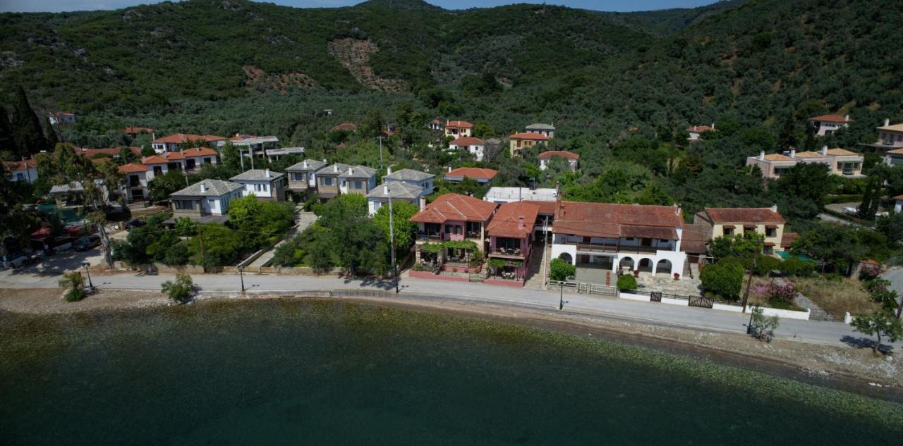 Iro Family Apartments Pelion レフォカストロ エクステリア 写真
