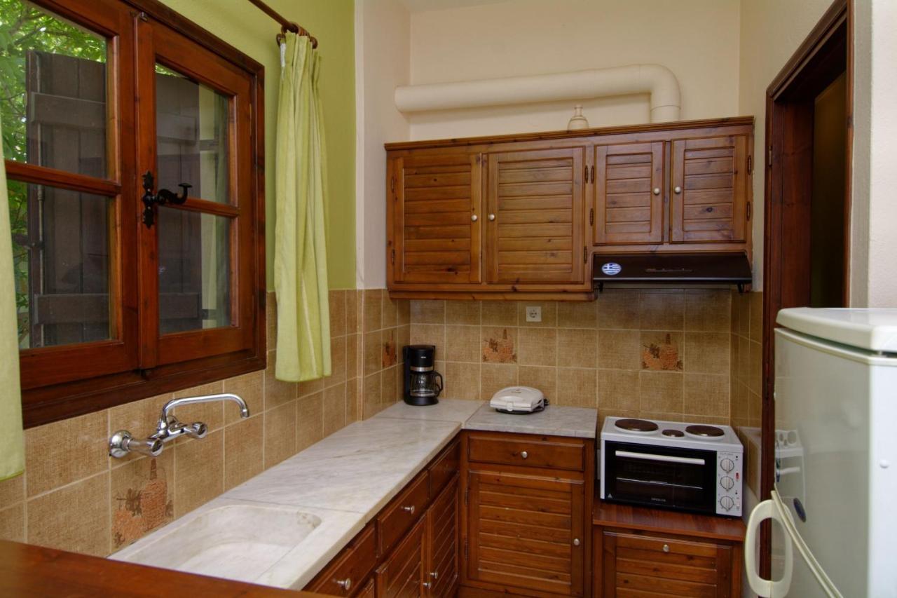 Iro Family Apartments Pelion レフォカストロ エクステリア 写真