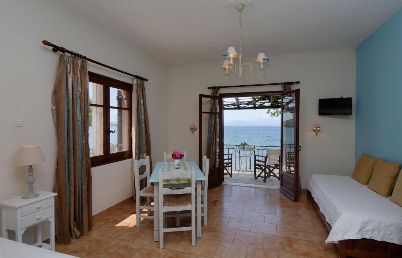 Iro Family Apartments Pelion レフォカストロ エクステリア 写真