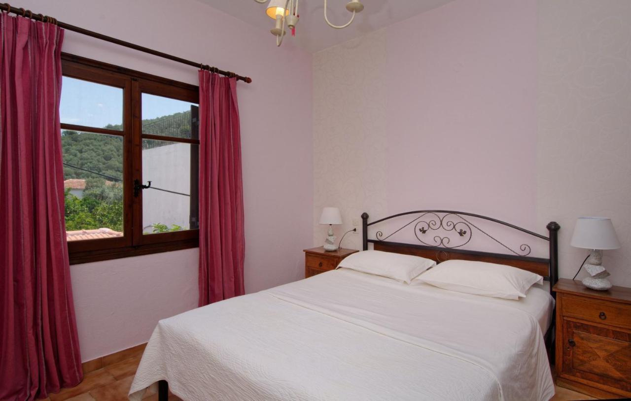 Iro Family Apartments Pelion レフォカストロ エクステリア 写真