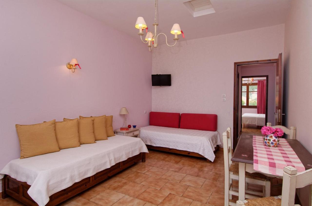 Iro Family Apartments Pelion レフォカストロ エクステリア 写真
