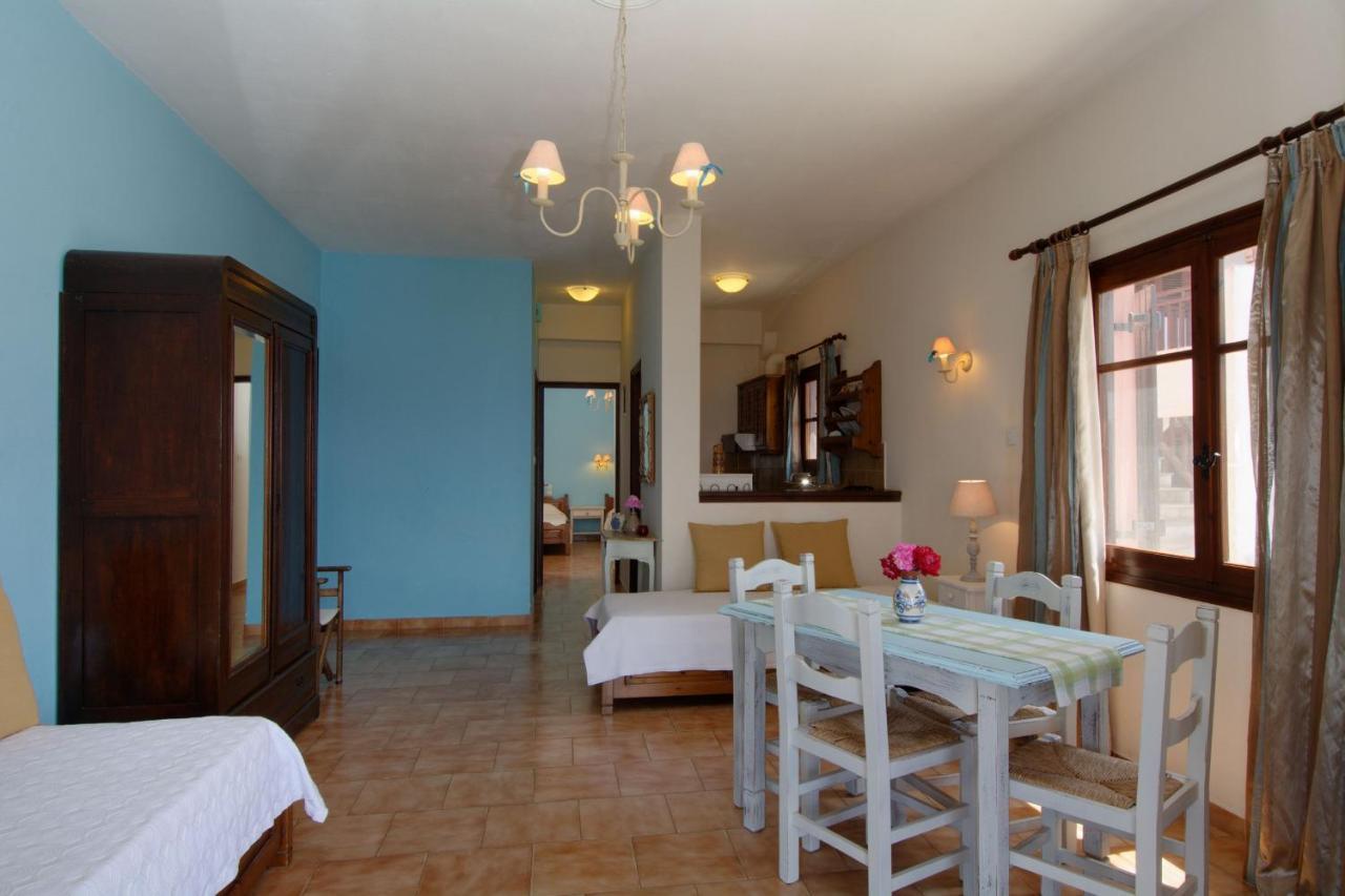 Iro Family Apartments Pelion レフォカストロ エクステリア 写真