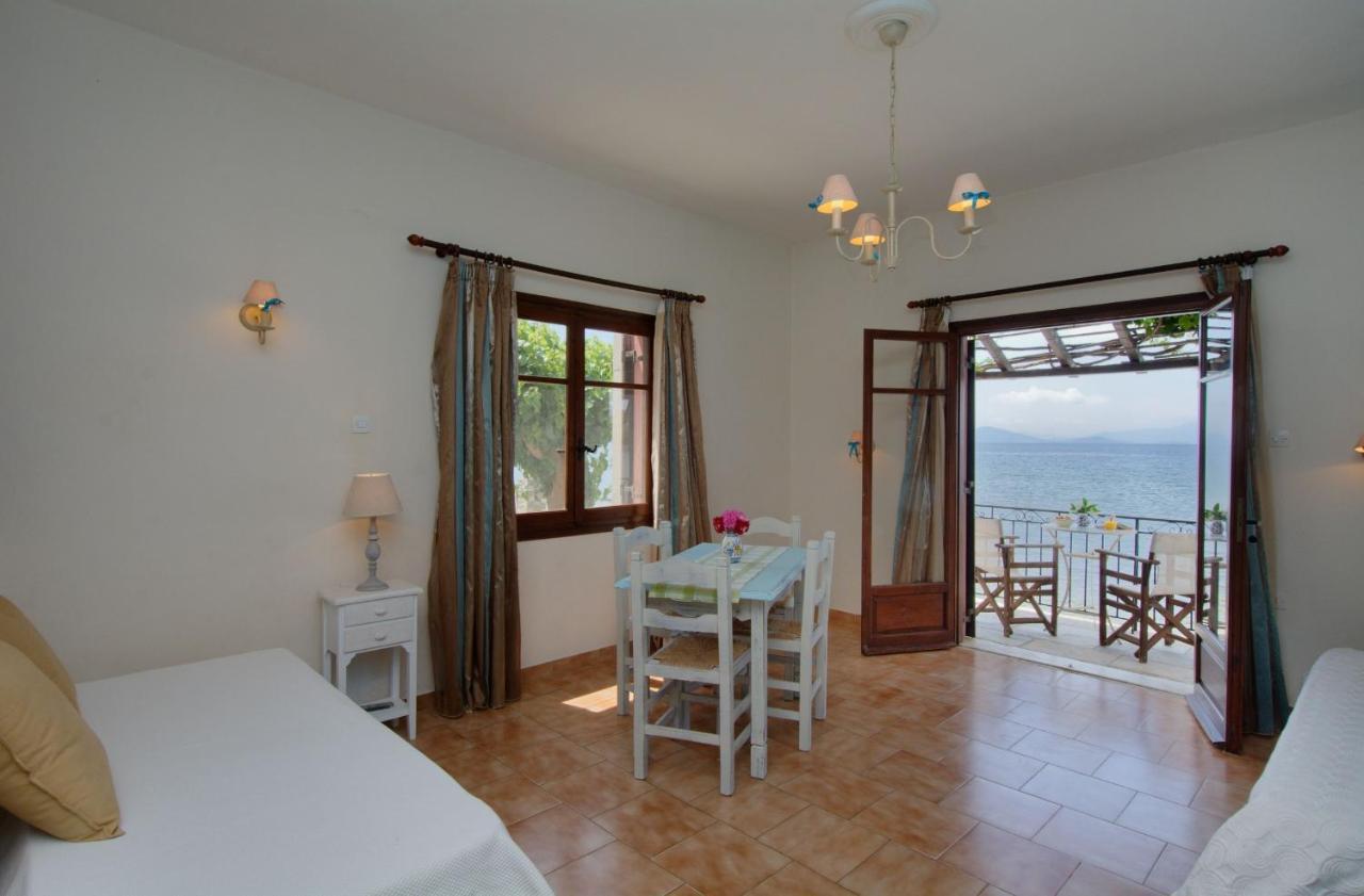 Iro Family Apartments Pelion レフォカストロ エクステリア 写真