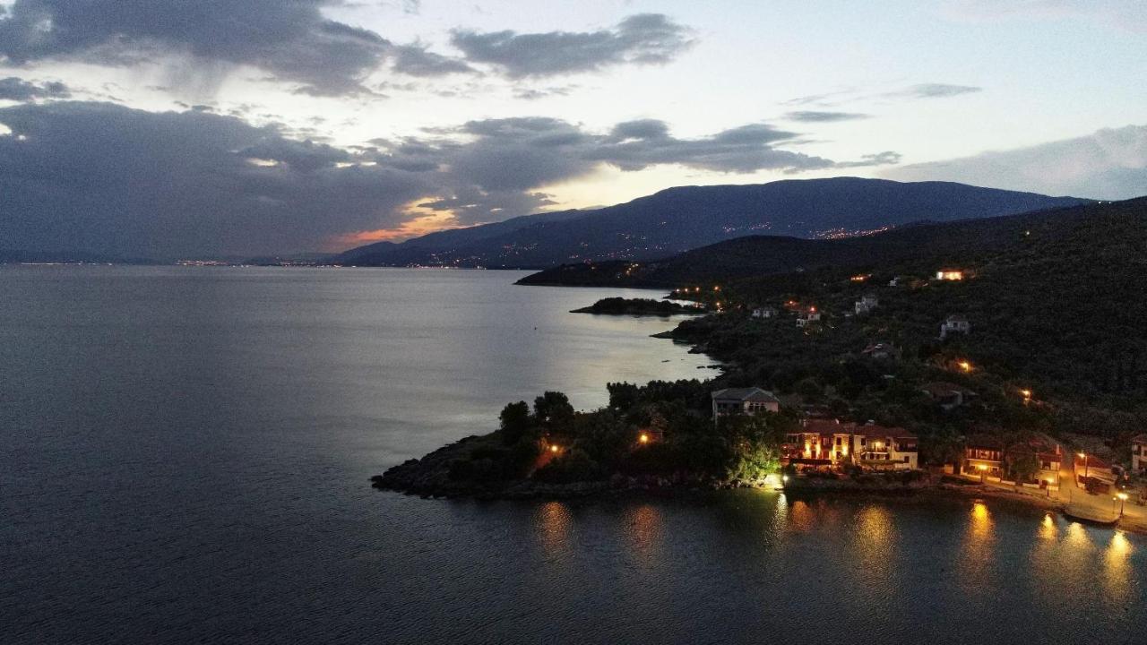 Iro Family Apartments Pelion レフォカストロ エクステリア 写真