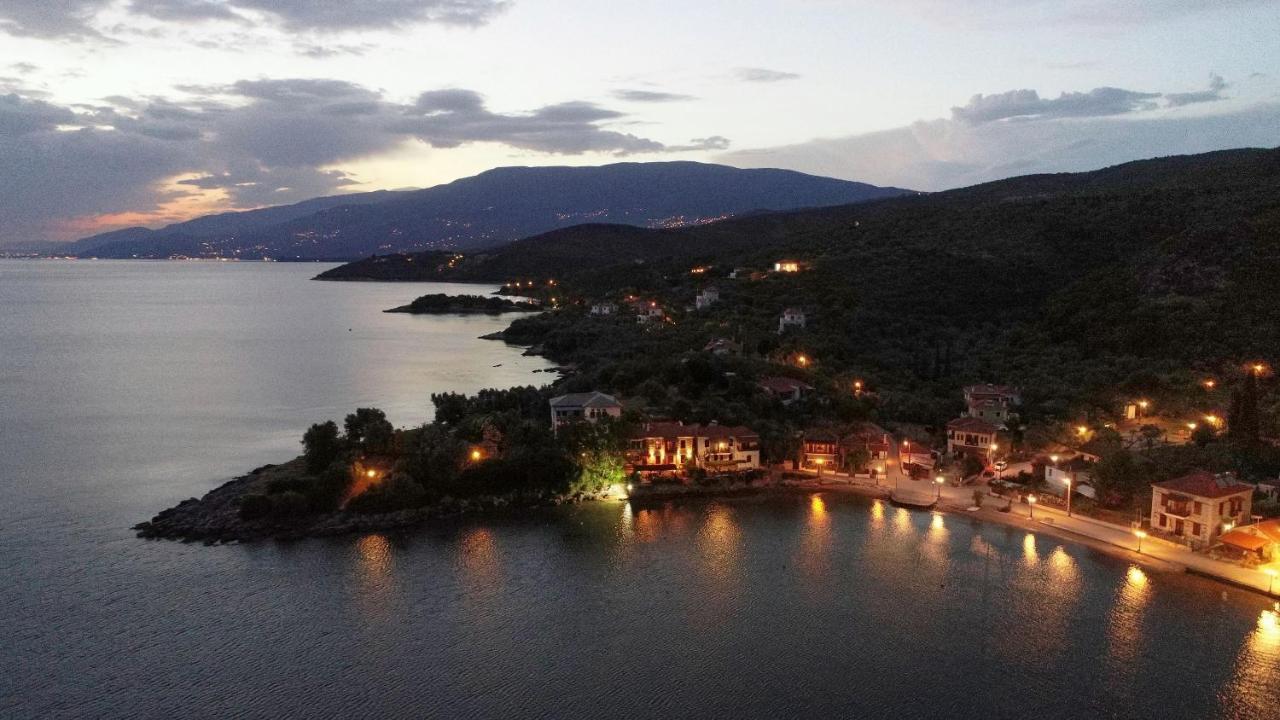 Iro Family Apartments Pelion レフォカストロ エクステリア 写真